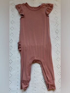 Posh Peanut Dusty Rose Ruffled Sleeve Romper